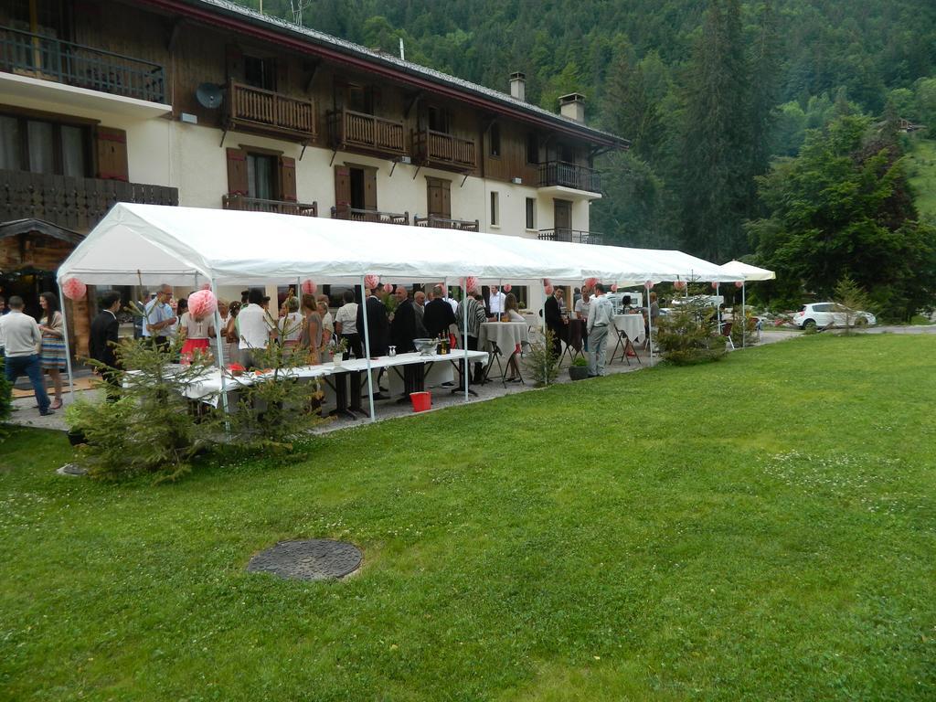 Logis Hotel Les Sapins Montriond Ngoại thất bức ảnh